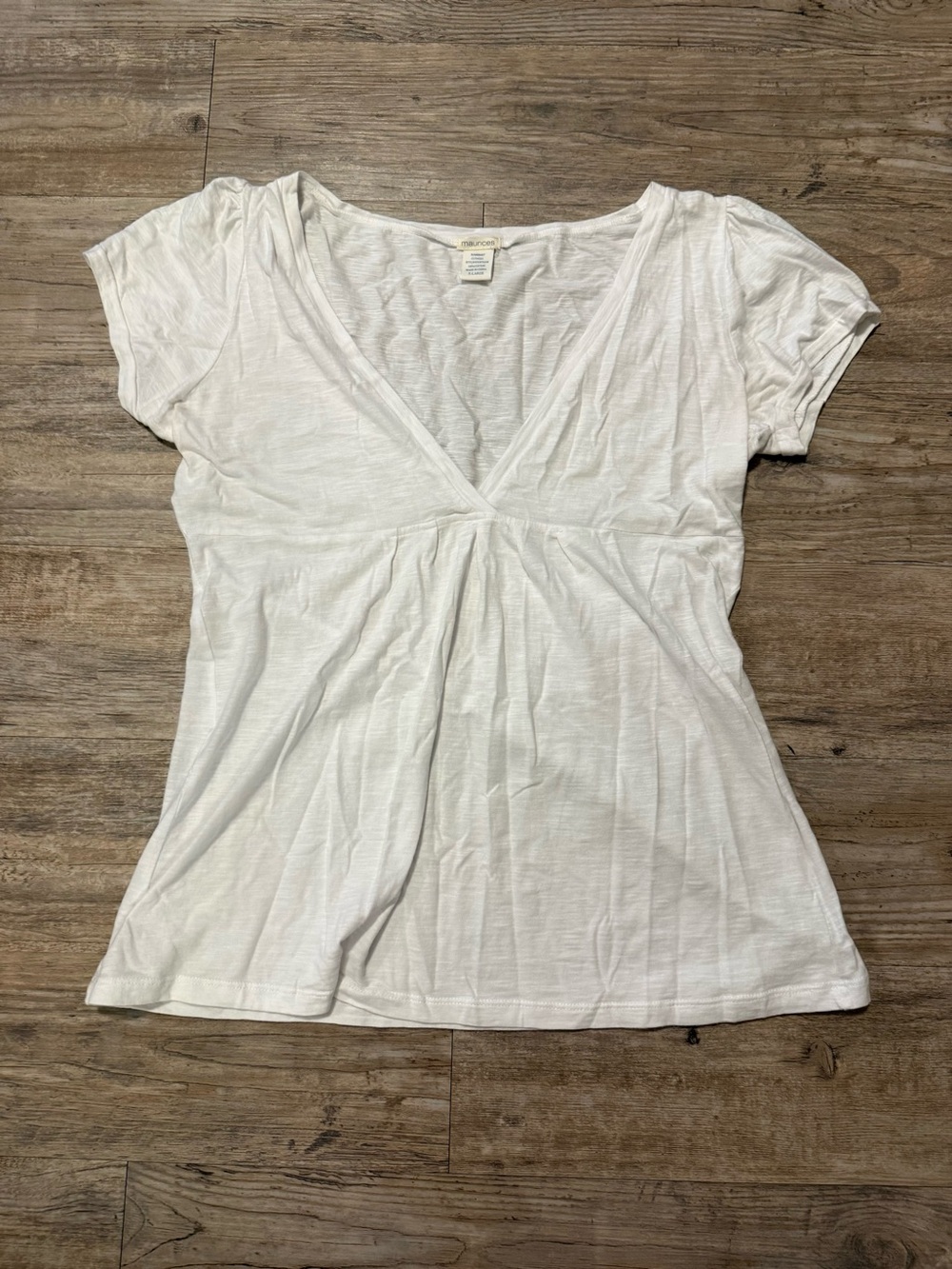 Maurices White V-Neck Women's Top Vintage Y2K